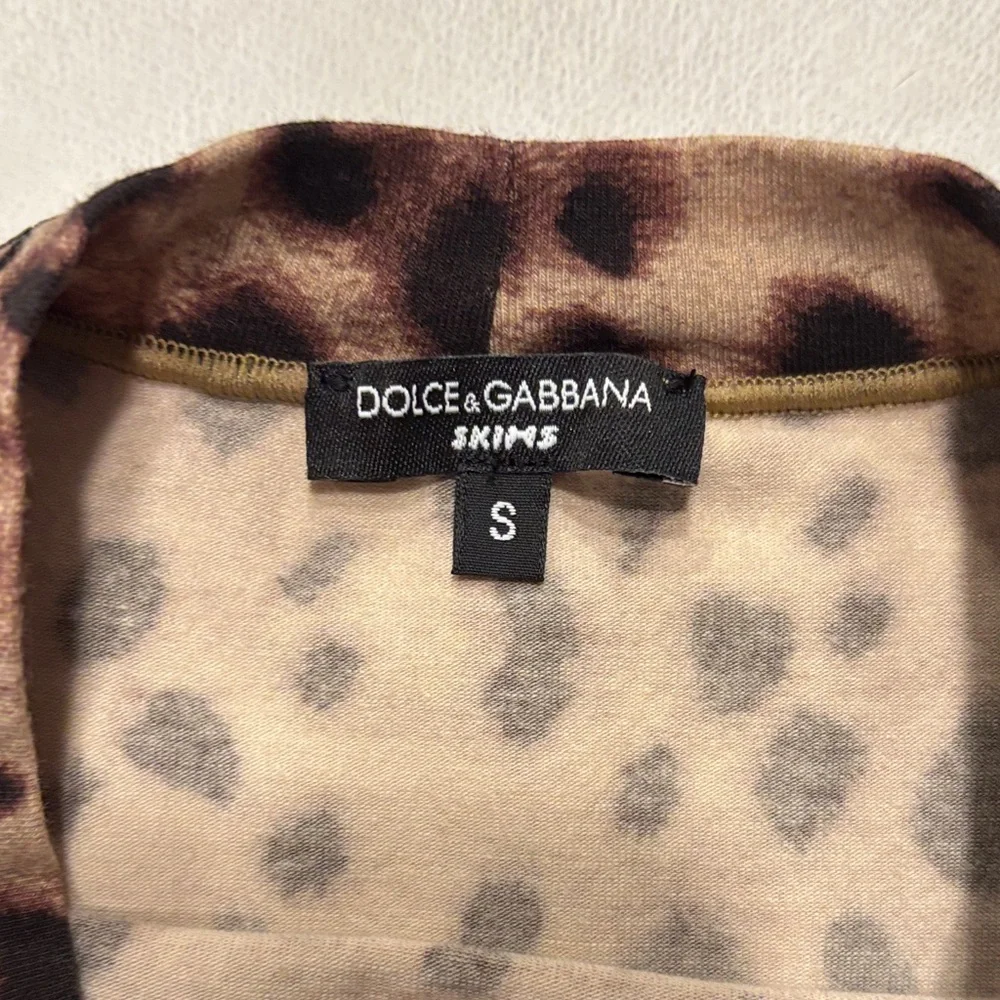 Skims -Dolce & Gabbana Animal Print Long Sleeve Top - Picture 2 of 5